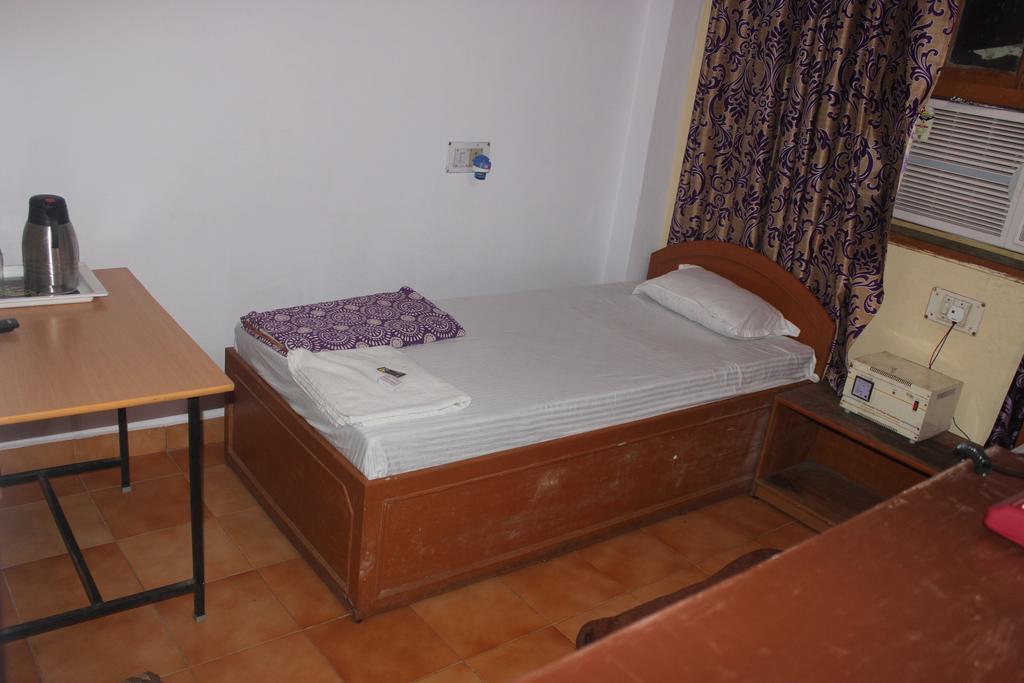 Hotel Kanishka 瓦拉纳西 外观 照片